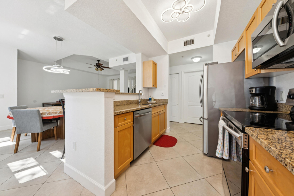 11022 Legacy Drive - Photo 4
