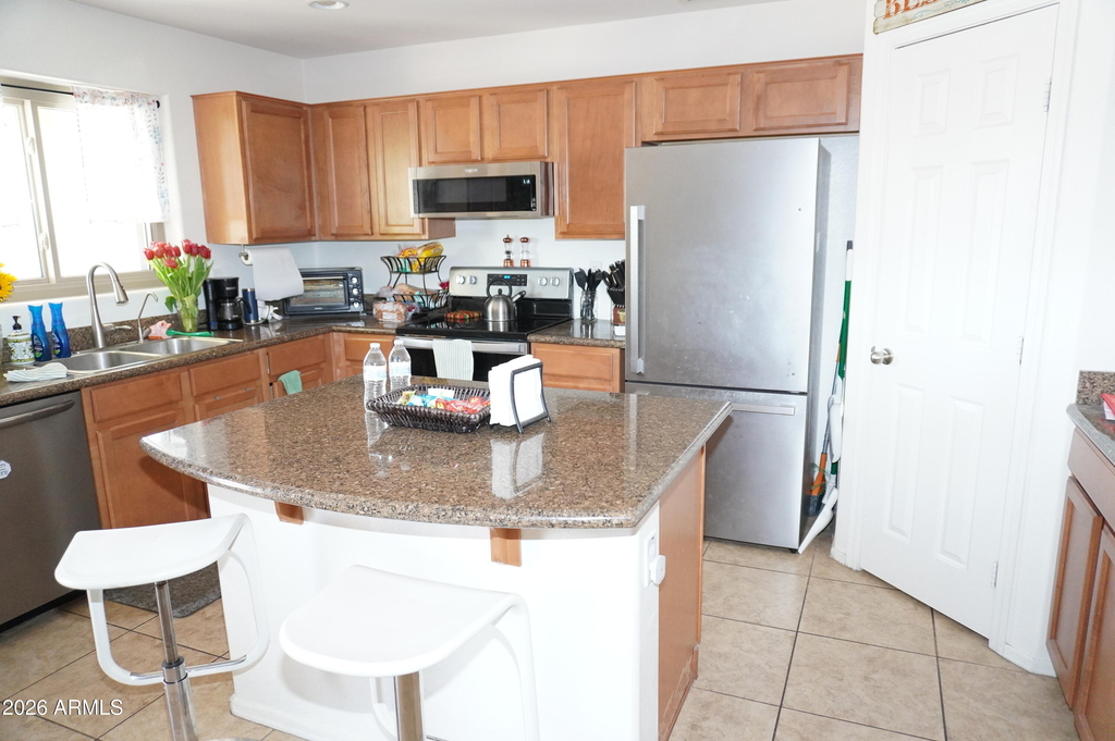 29285 N Yellow Bee Drive - Photo 4