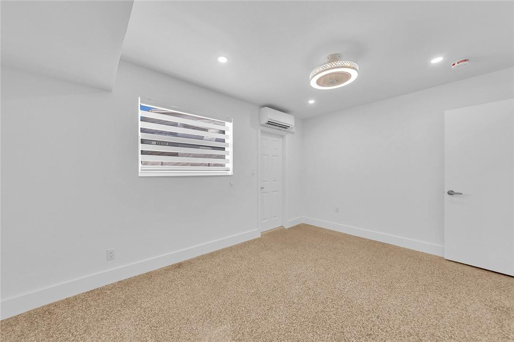 5122 Ne 19th Avenue - Photo 19