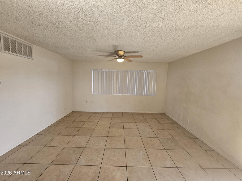 424 W Brown Road - Photo 4
