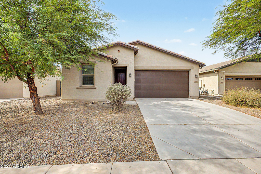 8530 W Flynn Lane - Photo 0