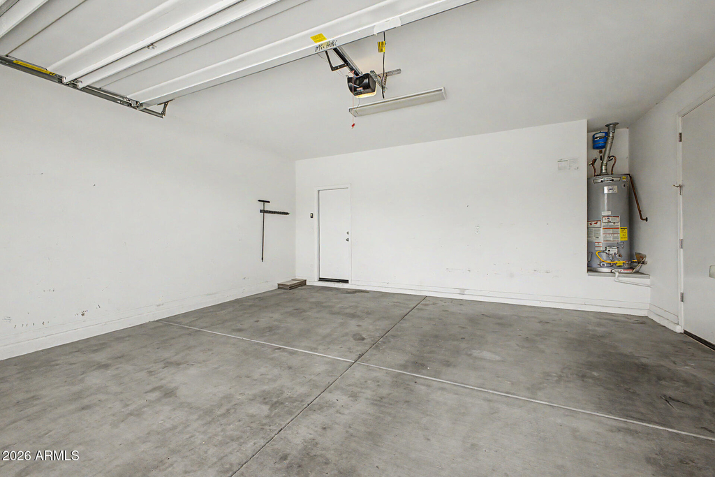 8530 W Flynn Lane - Photo 23