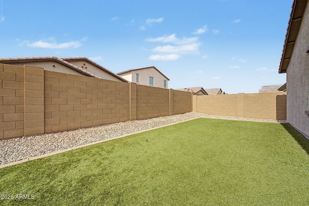 8530 W Flynn Lane - Photo 25