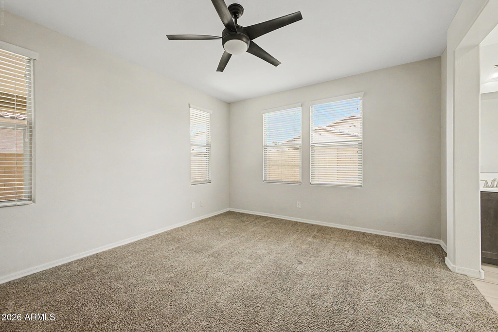 8530 W Flynn Lane - Photo 11