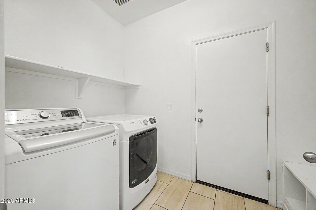 8530 W Flynn Lane - Photo 22