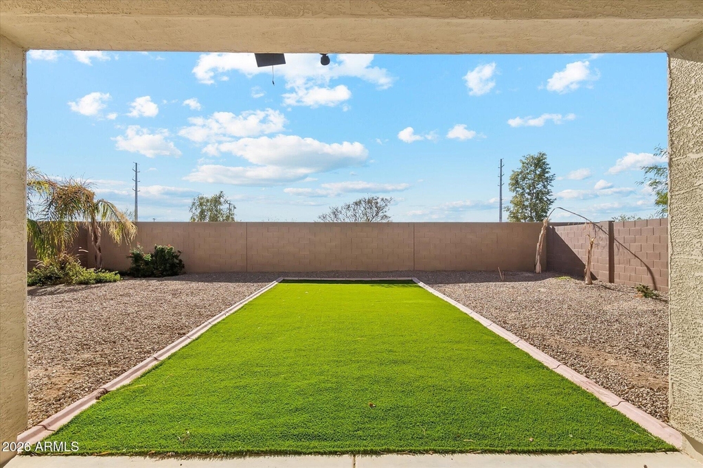 37292 N Yellowstone Drive - Photo 37