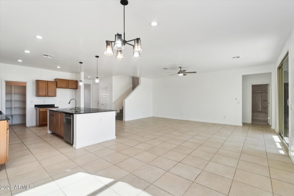 37292 N Yellowstone Drive - Photo 8