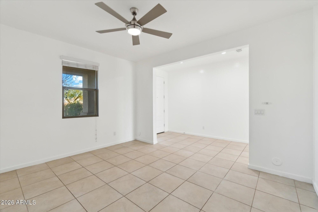 37292 N Yellowstone Drive - Photo 2