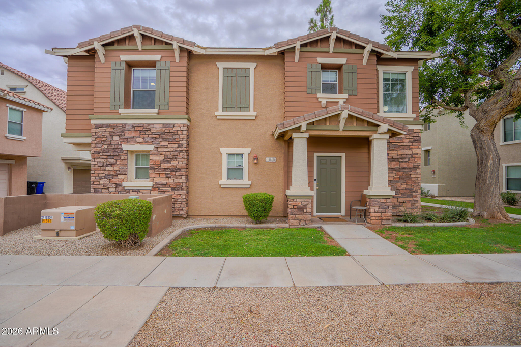 9233 E Neville Avenue - Photo 1