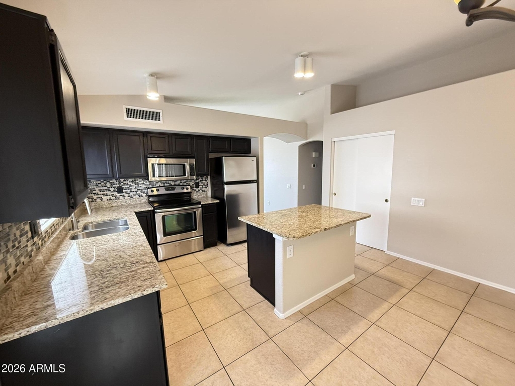 3526 E Edna Avenue - Photo 12
