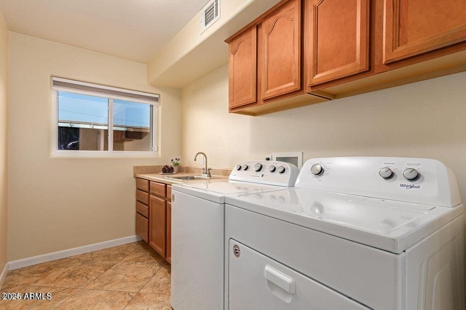 2705 W Summit Place - Photo 12