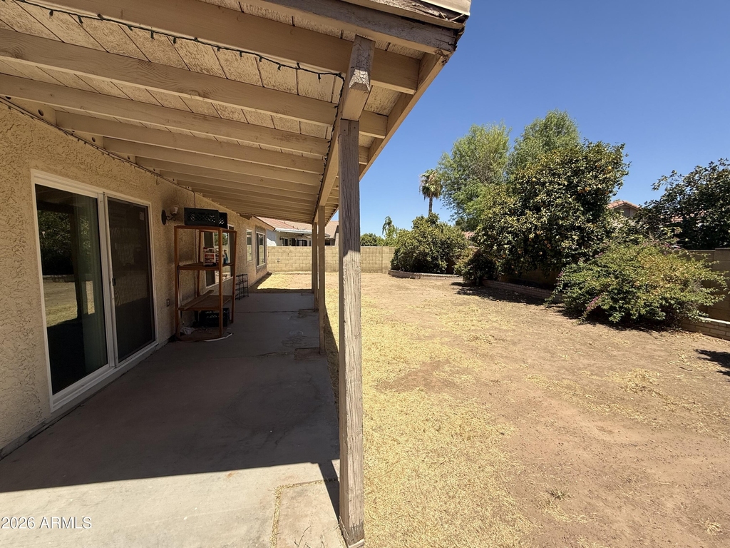 505 W Sereno Drive - Photo 24