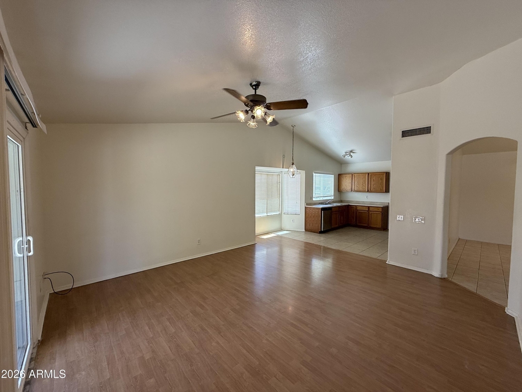 505 W Sereno Drive - Photo 6
