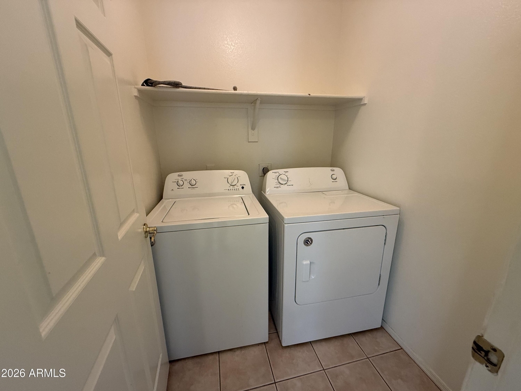 505 W Sereno Drive - Photo 11