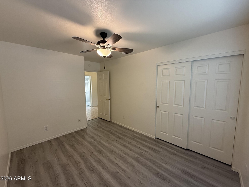 505 W Sereno Drive - Photo 15