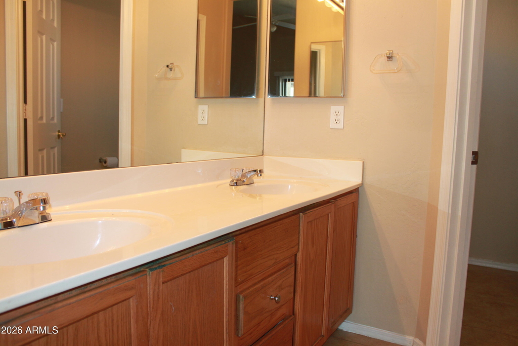 921 S Val Vista Drive - Photo 14