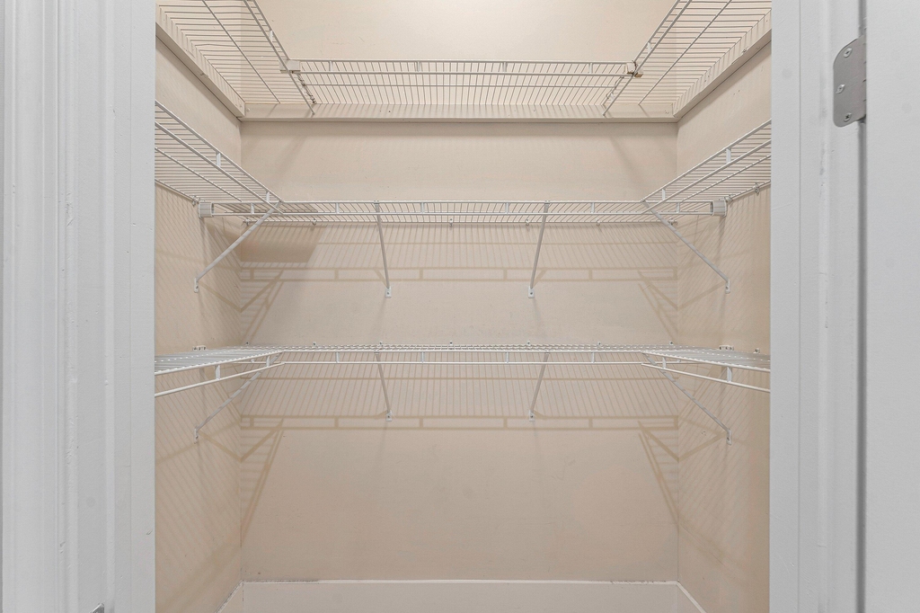 2640 Lake Shore Drive - Photo 15