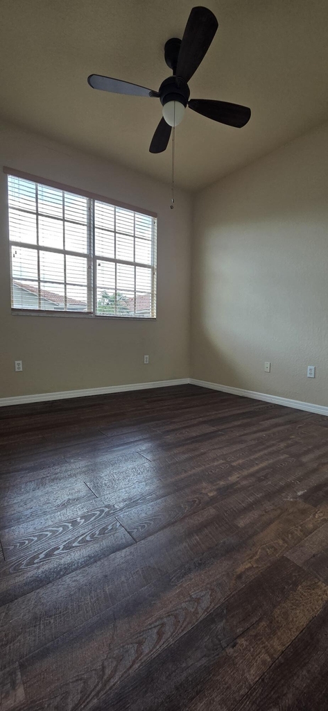 9065 Plymouth Place - Photo 12