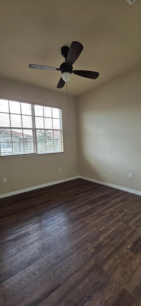 9065 Plymouth Place - Photo 14