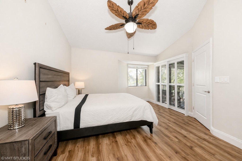 805 Harbour Pointe Way - Photo 9