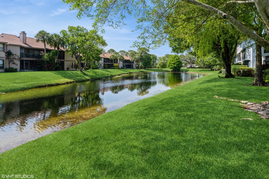 805 Harbour Pointe Way - Photo 15