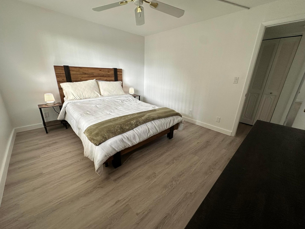 141 Se 3rd Avenue - Photo 24