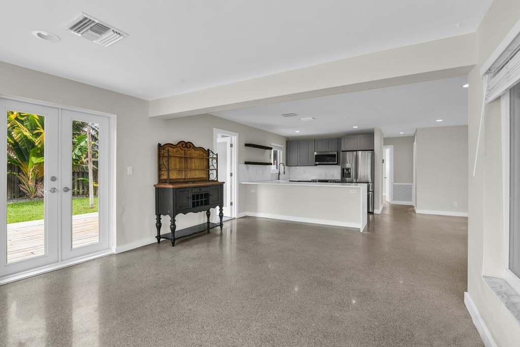 909 Se 16 Place - Photo 7