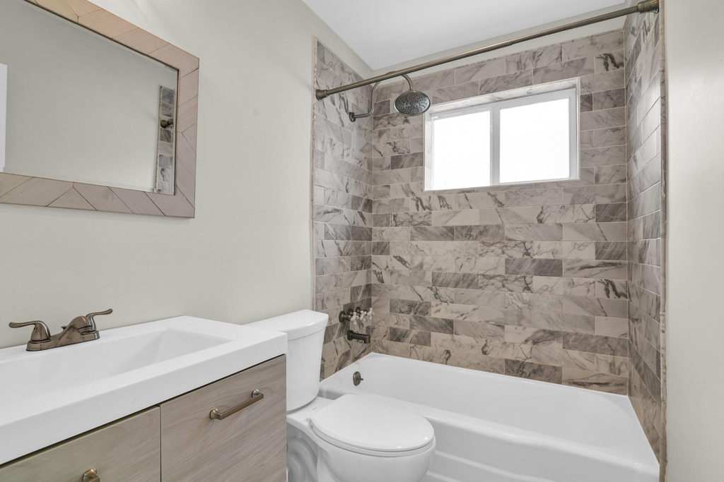 909 Se 16 Place - Photo 20
