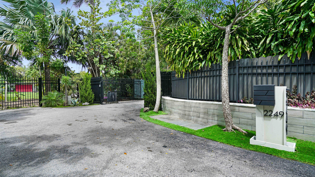 2249 Lazy Lane - Photo 90