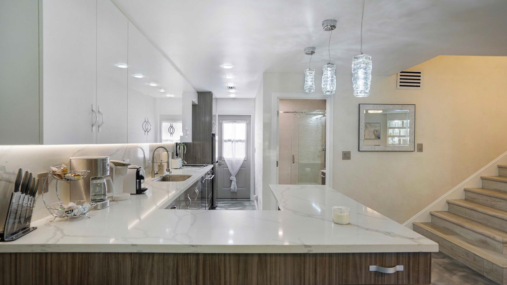 2249 Lazy Lane - Photo 7