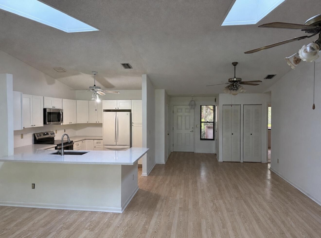 78 Mayfair Lane - Photo 5
