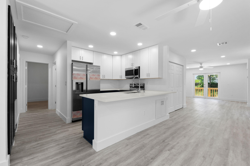 720 Mcintosh Street - Photo 4