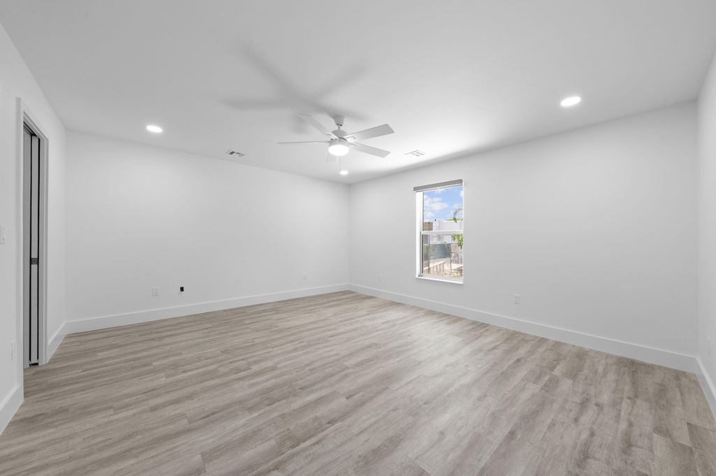 720 Mcintosh Street - Photo 13