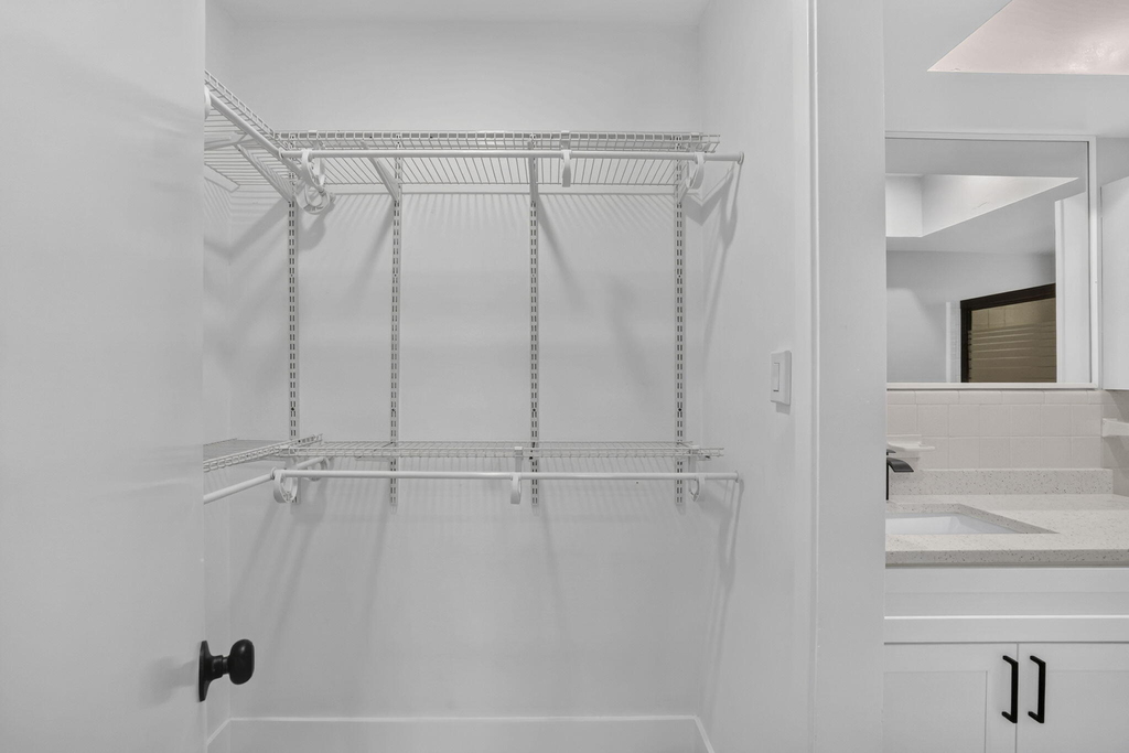 2755 Ne 28th Avenue - Photo 21