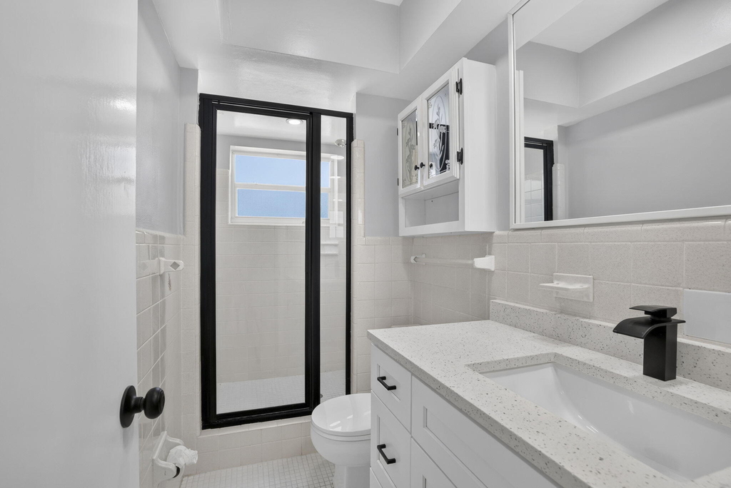 2755 Ne 28th Avenue - Photo 18