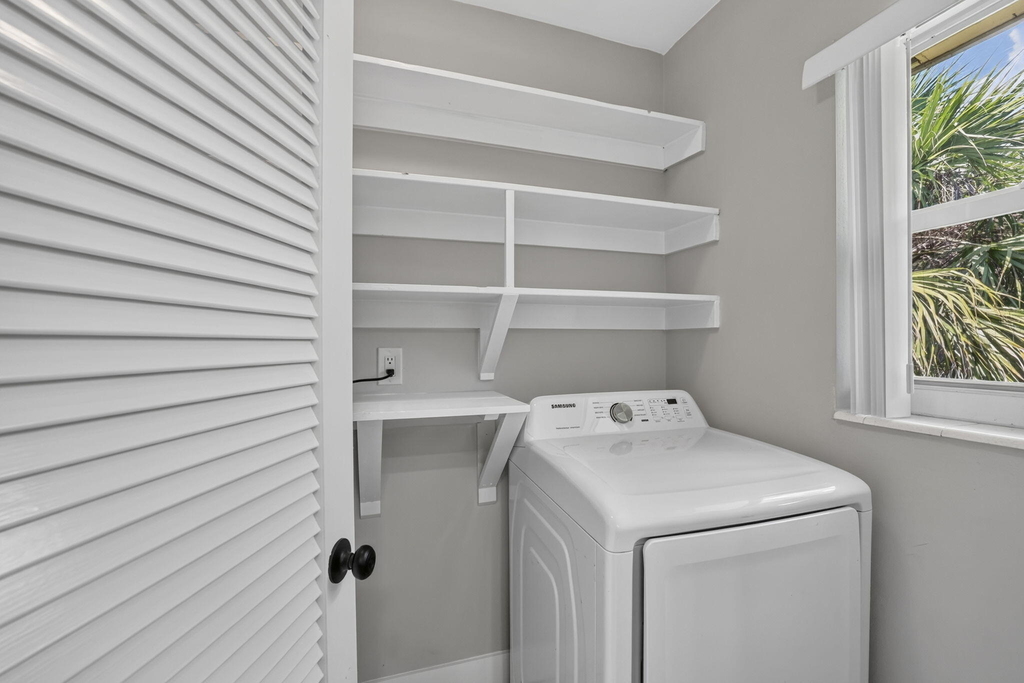 2755 Ne 28th Avenue - Photo 14