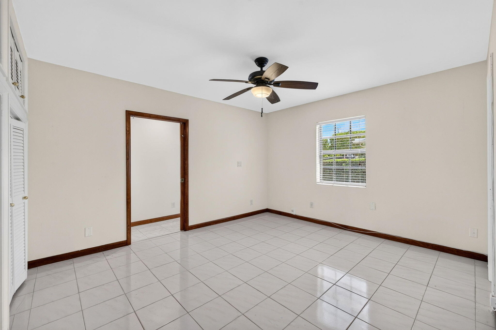 2060 Tropic Isle - Photo 28