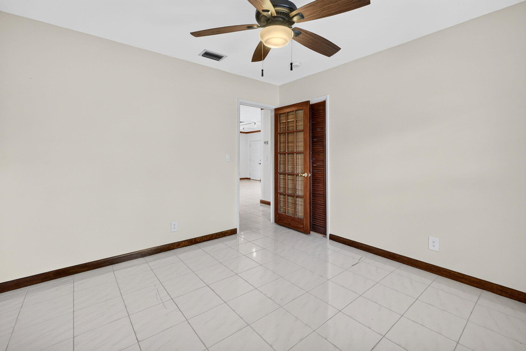 2060 Tropic Isle - Photo 44