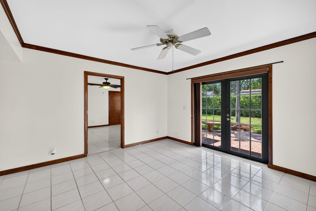 2060 Tropic Isle - Photo 13