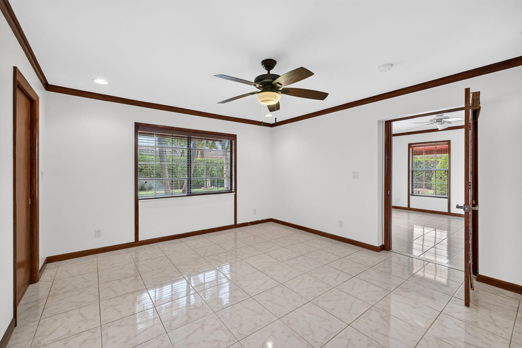 2060 Tropic Isle - Photo 21
