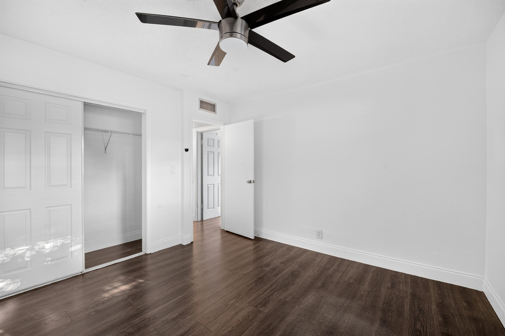 732 Se 15th Street - Photo 30