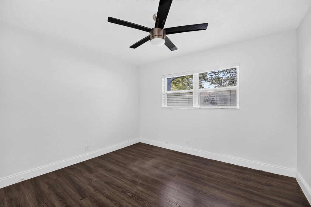 732 Se 15th Street - Photo 50