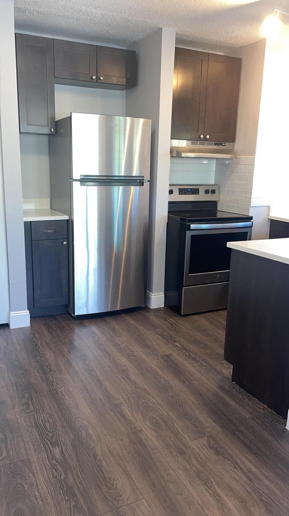 732 Se 15th Street - Photo 1