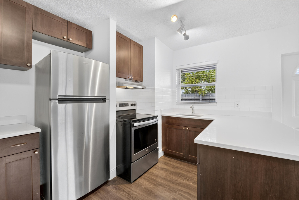 732 Se 15th Street - Photo 17
