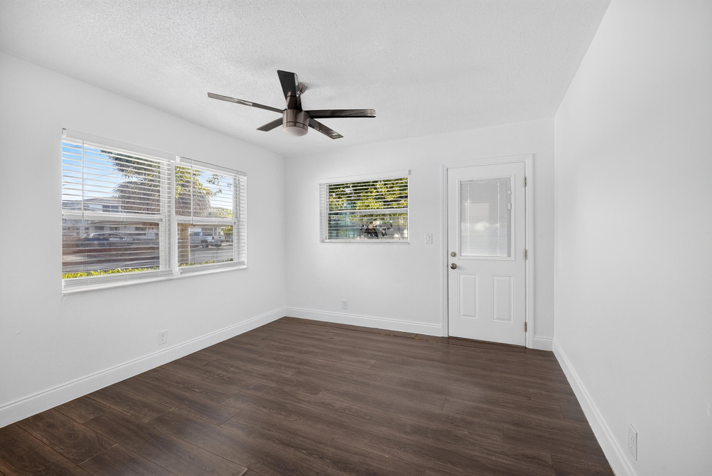 732 Se 15th Street - Photo 43