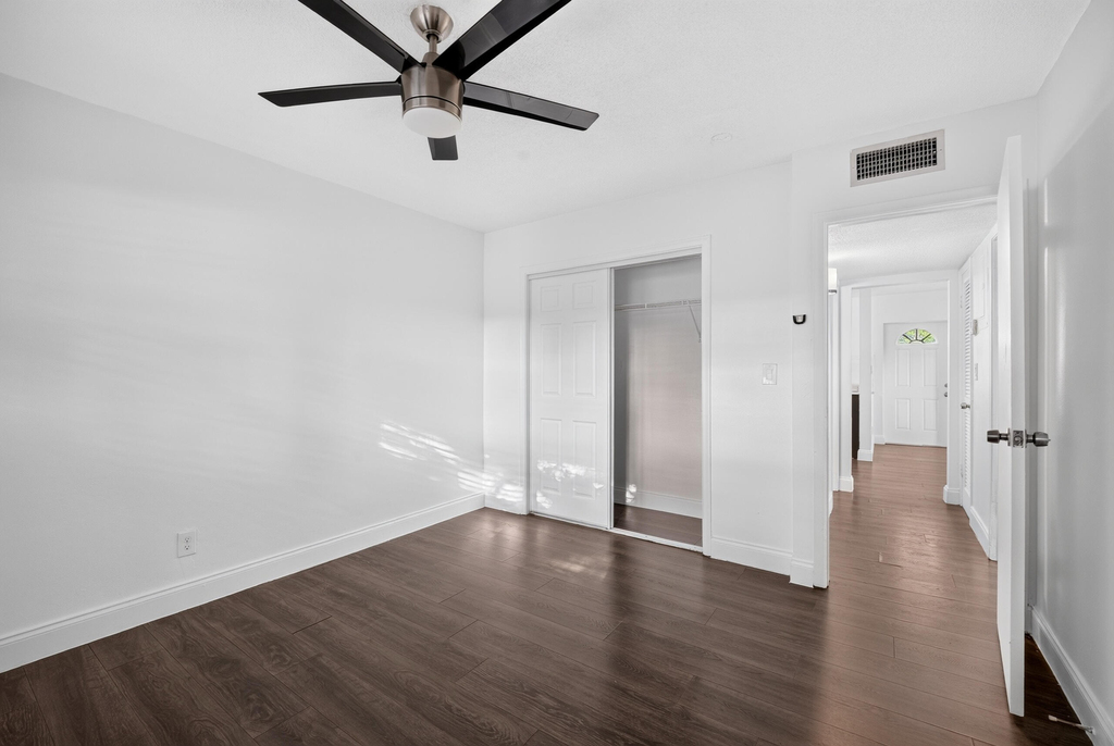732 Se 15th Street - Photo 52
