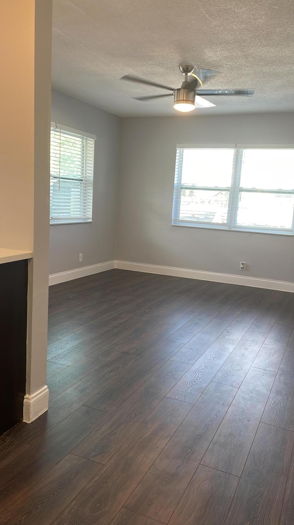 732 Se 15th Street - Photo 6