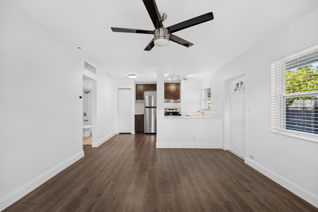 732 Se 15th Street - Photo 48
