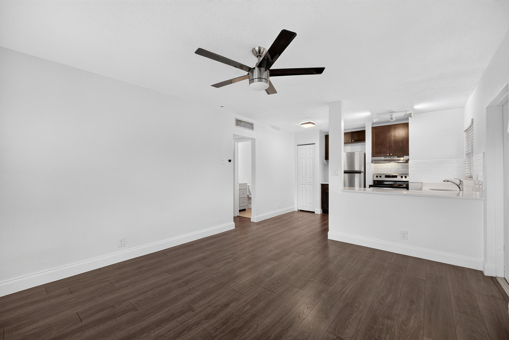 732 Se 15th Street - Photo 22