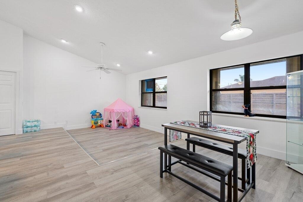 434 Sw Jeanne Avenue - Photo 8